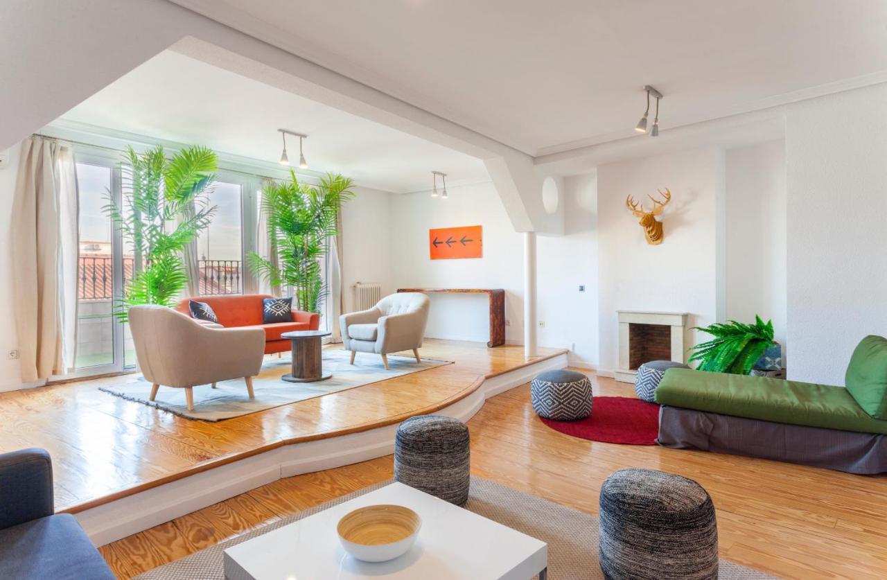 Apartamento Gran Via Terrace En Madrid Exterior photo