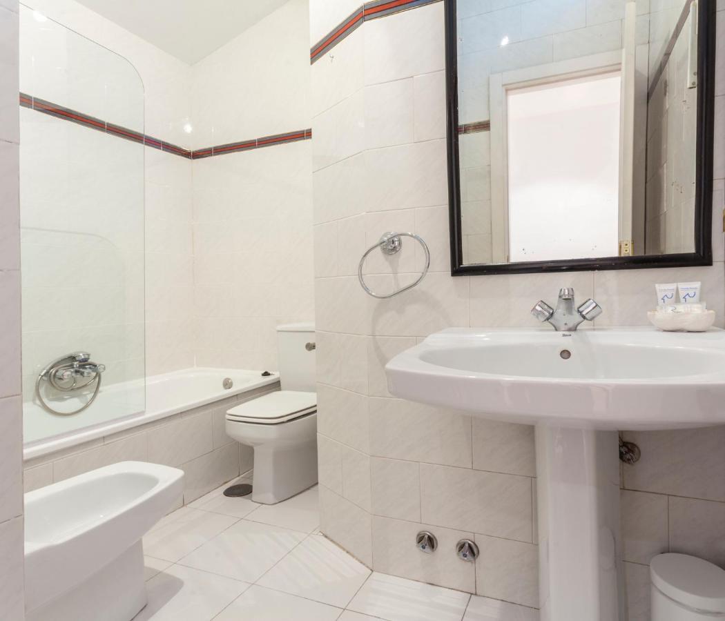 Apartamento Gran Via Terrace En Madrid Exterior photo
